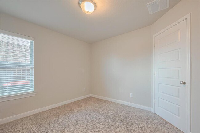Building Photo - 11242 Pavonia Creek Ct