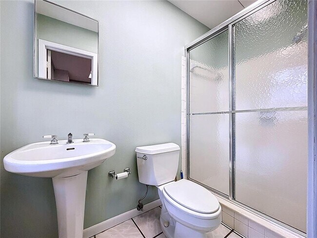 Building Photo - 1601 Riverhills Dr