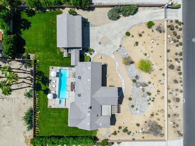 Building Photo - 41750 Rancho Manana Ln
