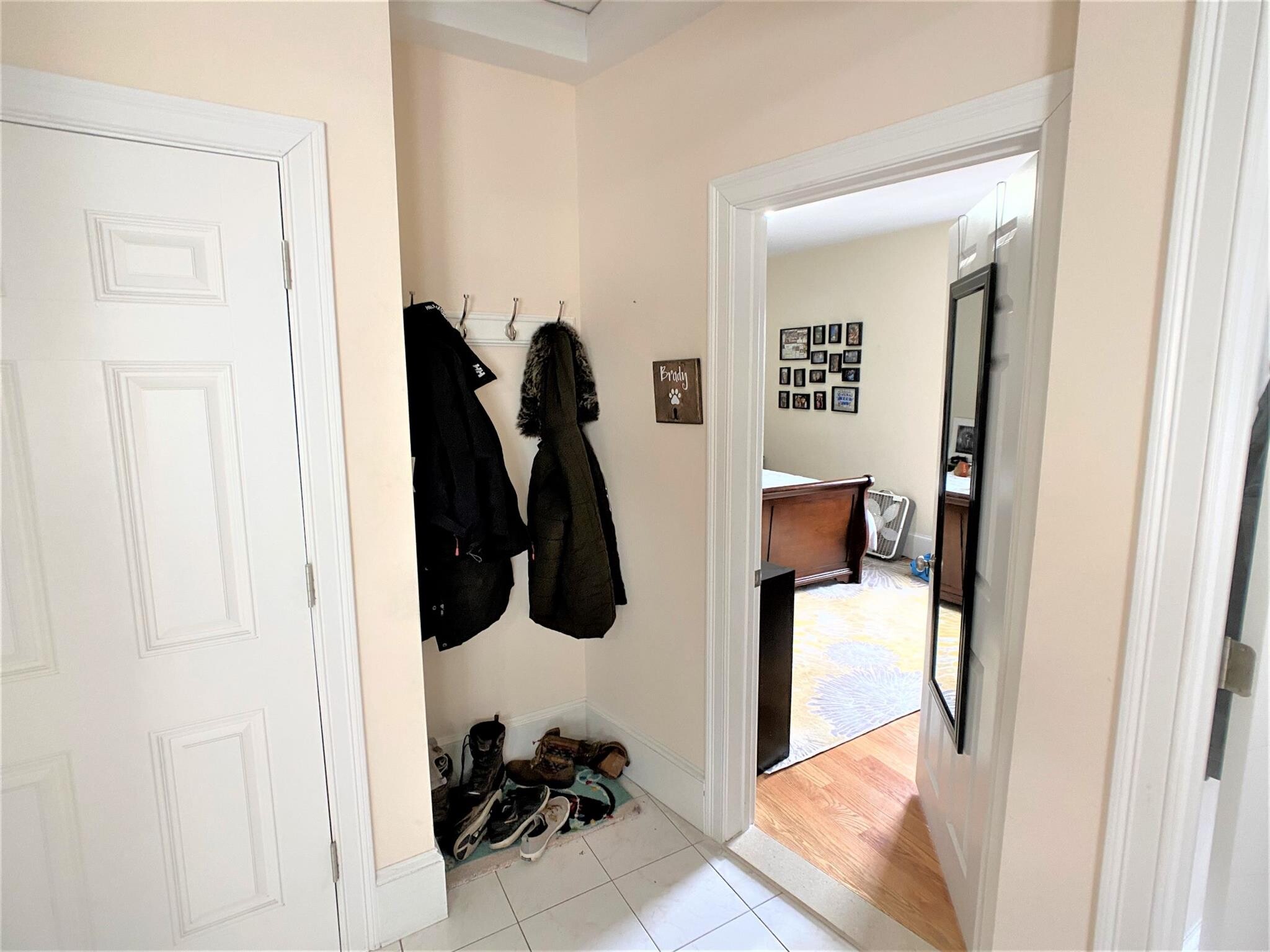 Building Photo - 24 Willard Ave