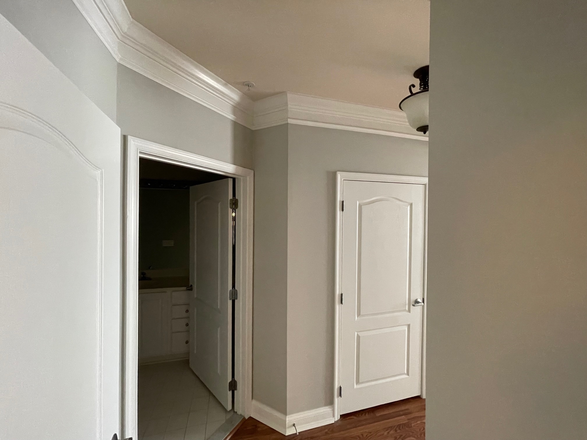 laundry room - 5801 Clipper Ln
