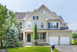 Building Photo - 2311 Whitley Rd