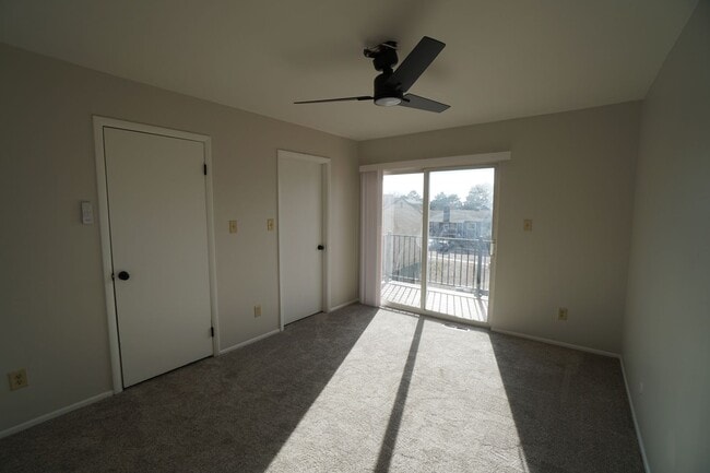 Building Photo - 6727 Dale Rd