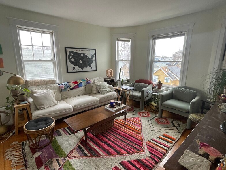 Building Photo - 79 Clarendon Ave