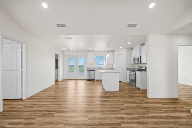 Building Photo - Country Living In Roosevelt ISD!