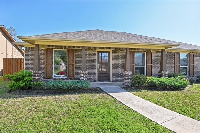 Primary Photo - 8214 Kensington Dr