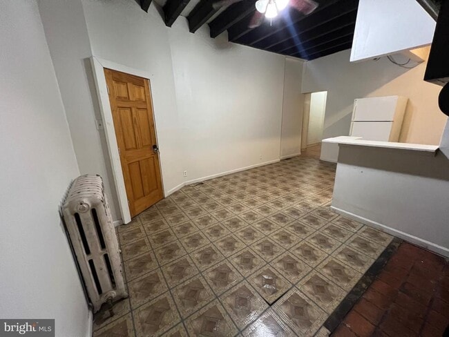 Building Photo - 1709 W Montgomery Ave