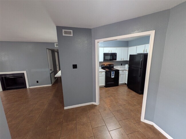 Primary Photo - 12500 Sandpiper Dr