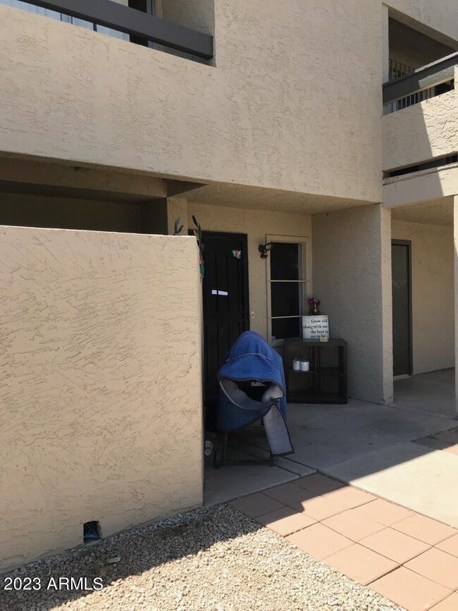 Building Photo - 2674 N 43rd Ave