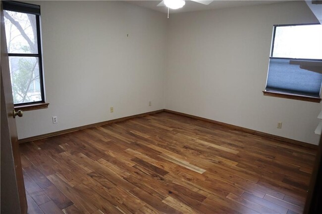 Building Photo - 4809 Timberline Dr