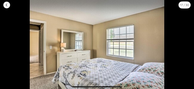 Building Photo - 2937 SE Cates Cir