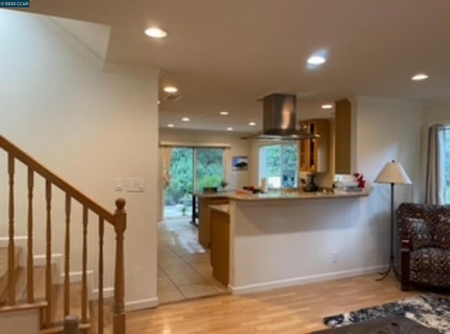 Building Photo - 2032 Donald Dr