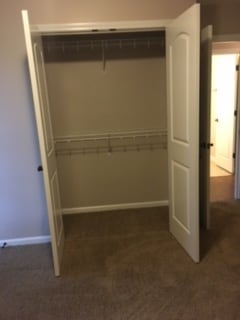Building Photo - 321 Lauren Cir Dr
