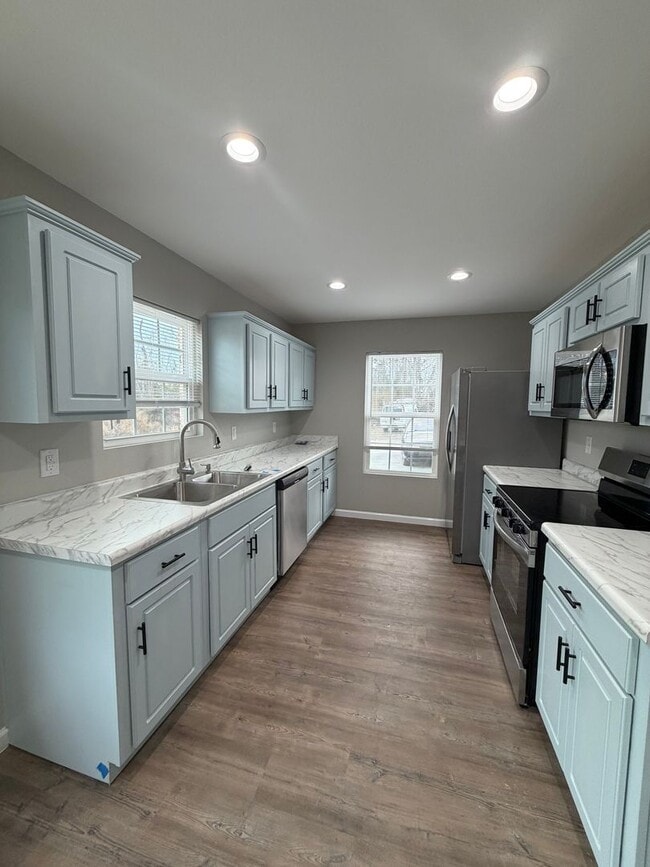 Building Photo - 3 Bed 2 Bath New Construction Home