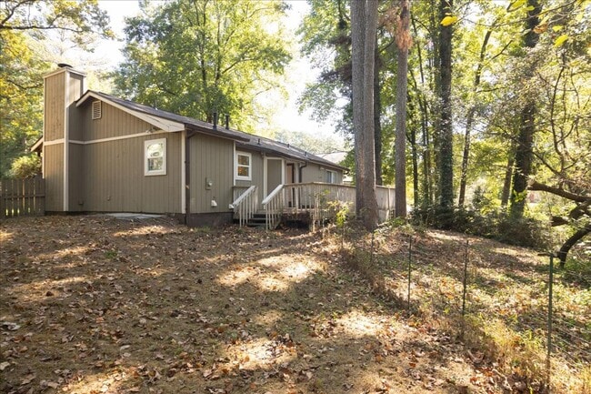 Building Photo - 3bd/2ba Home in Cul-De-Sac in Quiet Neighb...