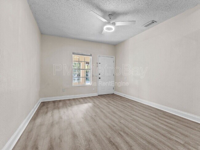 Building Photo - 8210 N Klondyke St