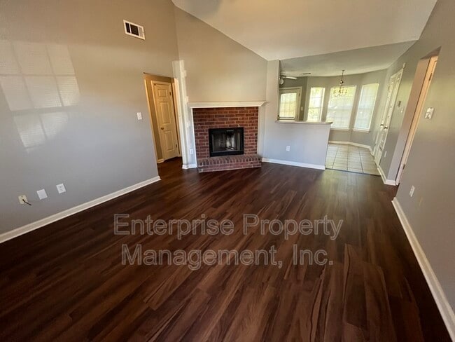 Building Photo - 5620 Dedo Cir