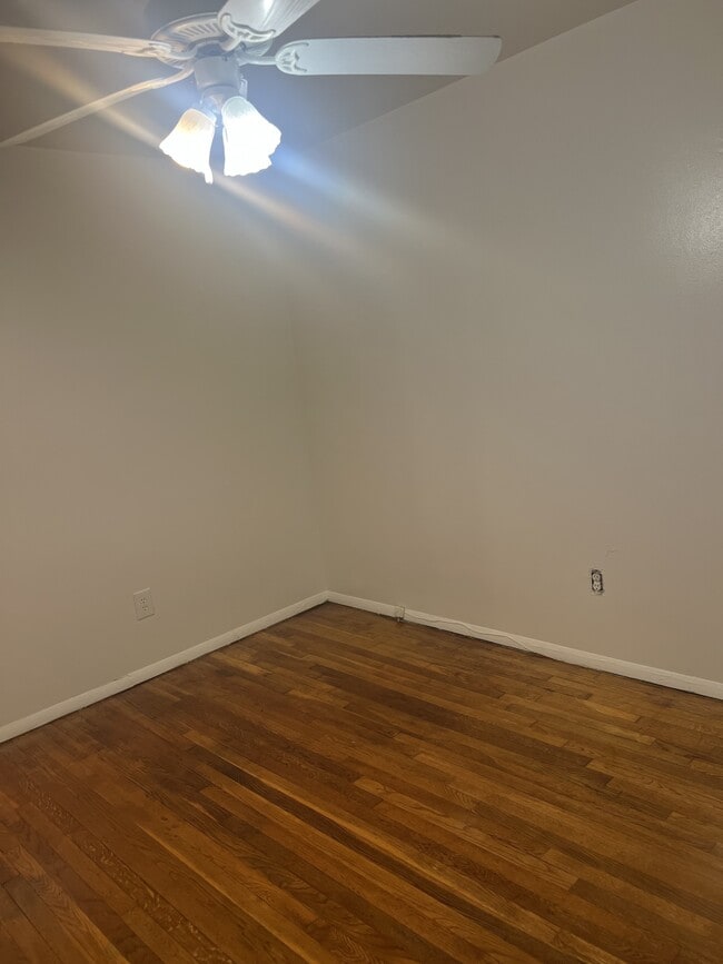 Building Photo - 3012 Oxon Run Ct