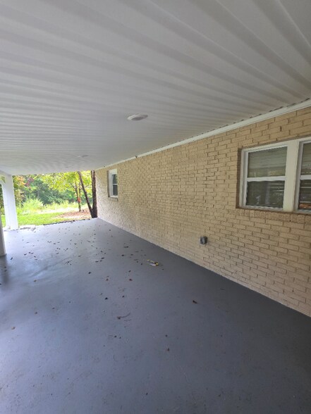 Building Photo - 68 Wiley Almany Rd