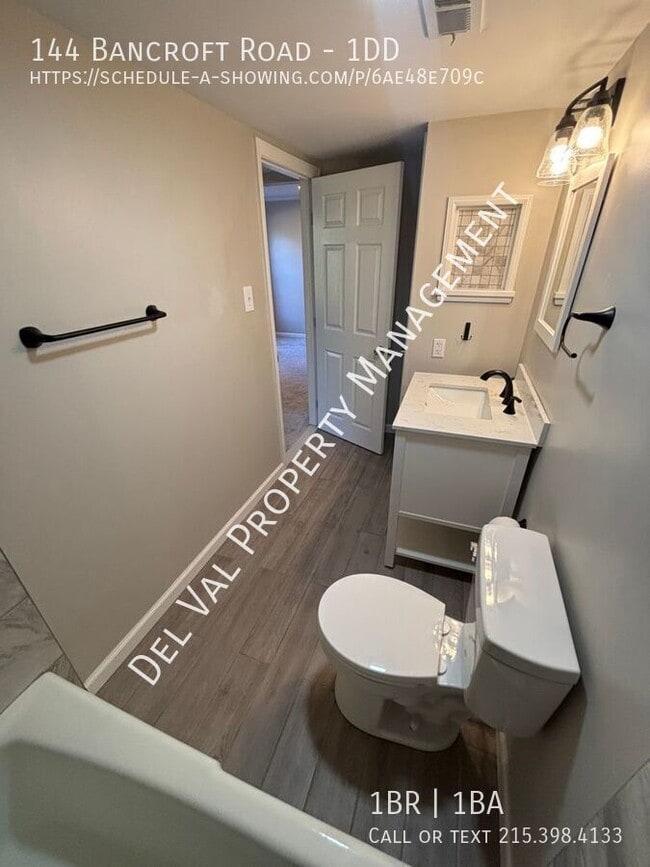 Building Photo - 144 Bancroft Rd