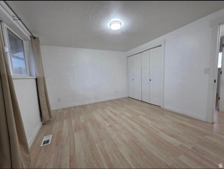Building Photo - 1606 W 1960 N