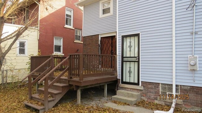 Building Photo - 112 Richton St