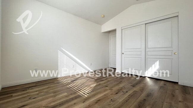 Building Photo - 11229 Pleasant Hills Dr