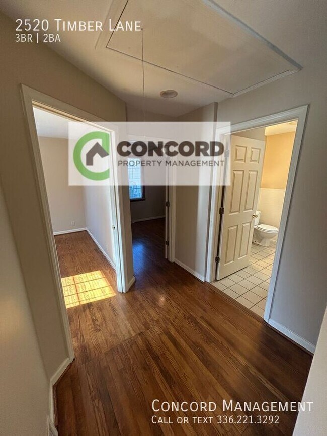 Building Photo - 2520 Timber Ln