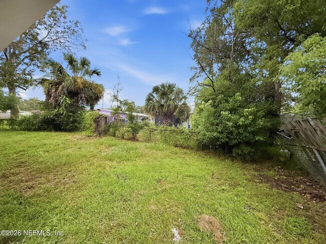 Building Photo - 4014 Spires Ave
