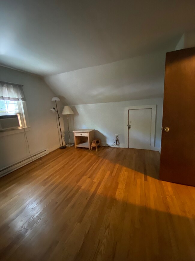 Bedroom 4 upstairs - 54 Ridgewood Rd