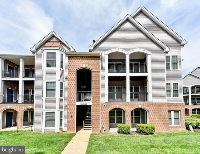 Building Photo - 46588 Drysdale Terrace