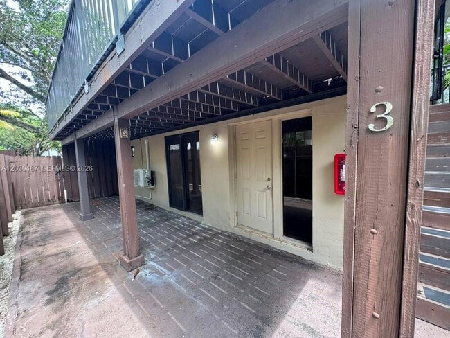 Building Photo - 2107 Secoffee St