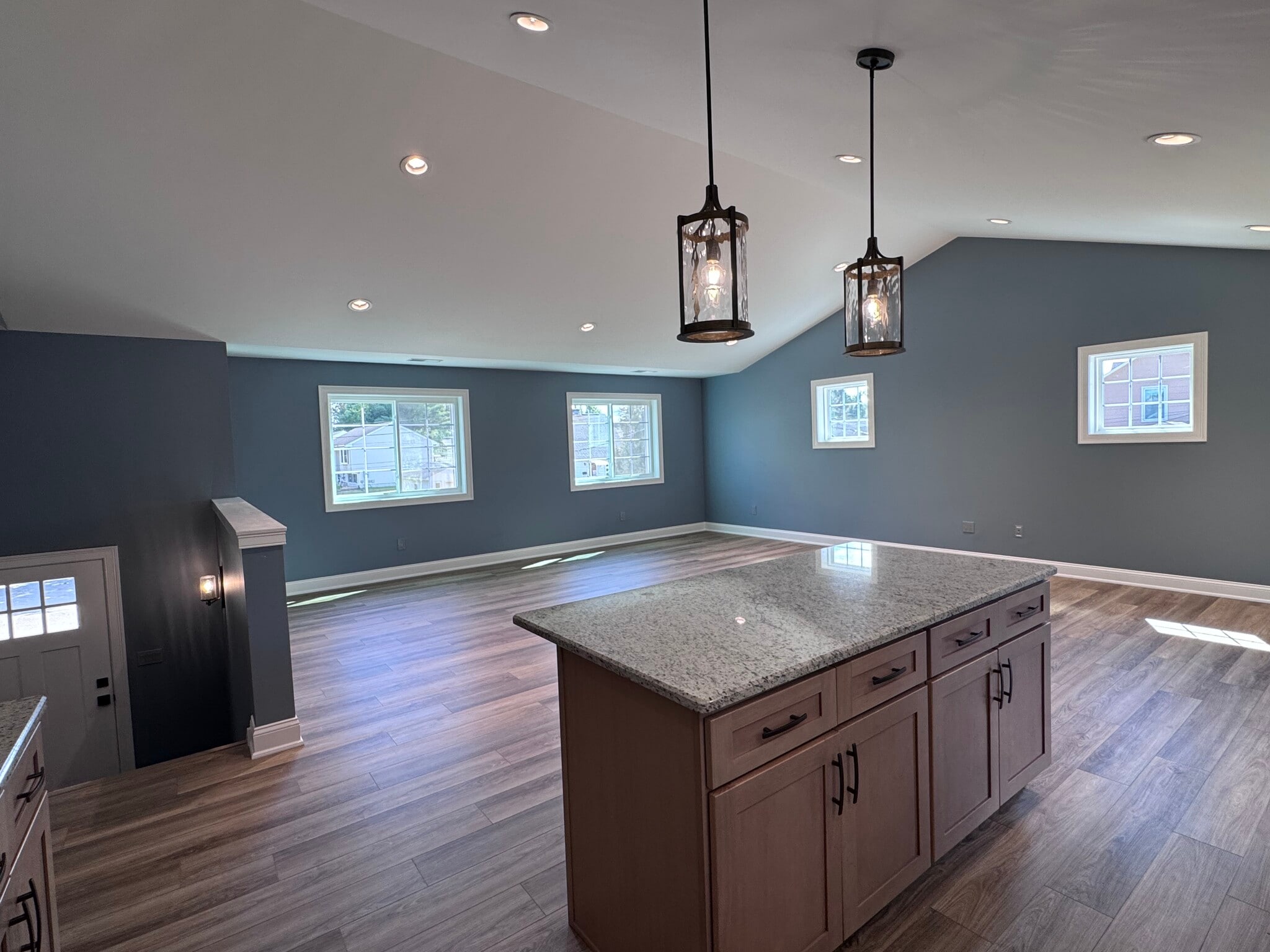 Building Photo - 21 Charles St