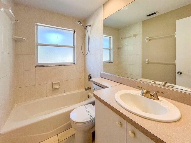 Building Photo - 5001 Bell Meade Dr