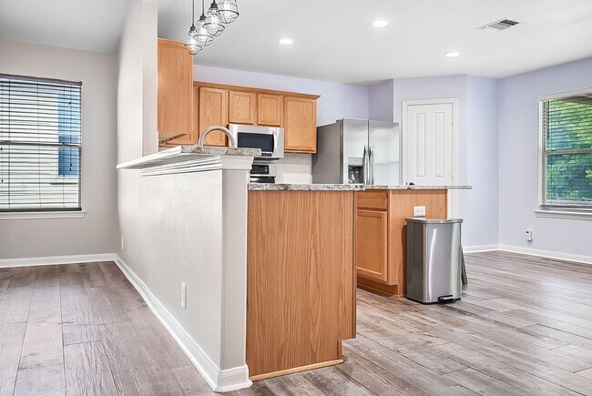 Building Photo - 3 Bedroom/2 Bath Magnolia Heights Subdivision