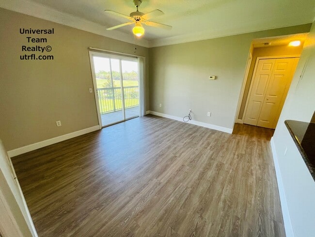 Building Photo - 11480 Villa Grand