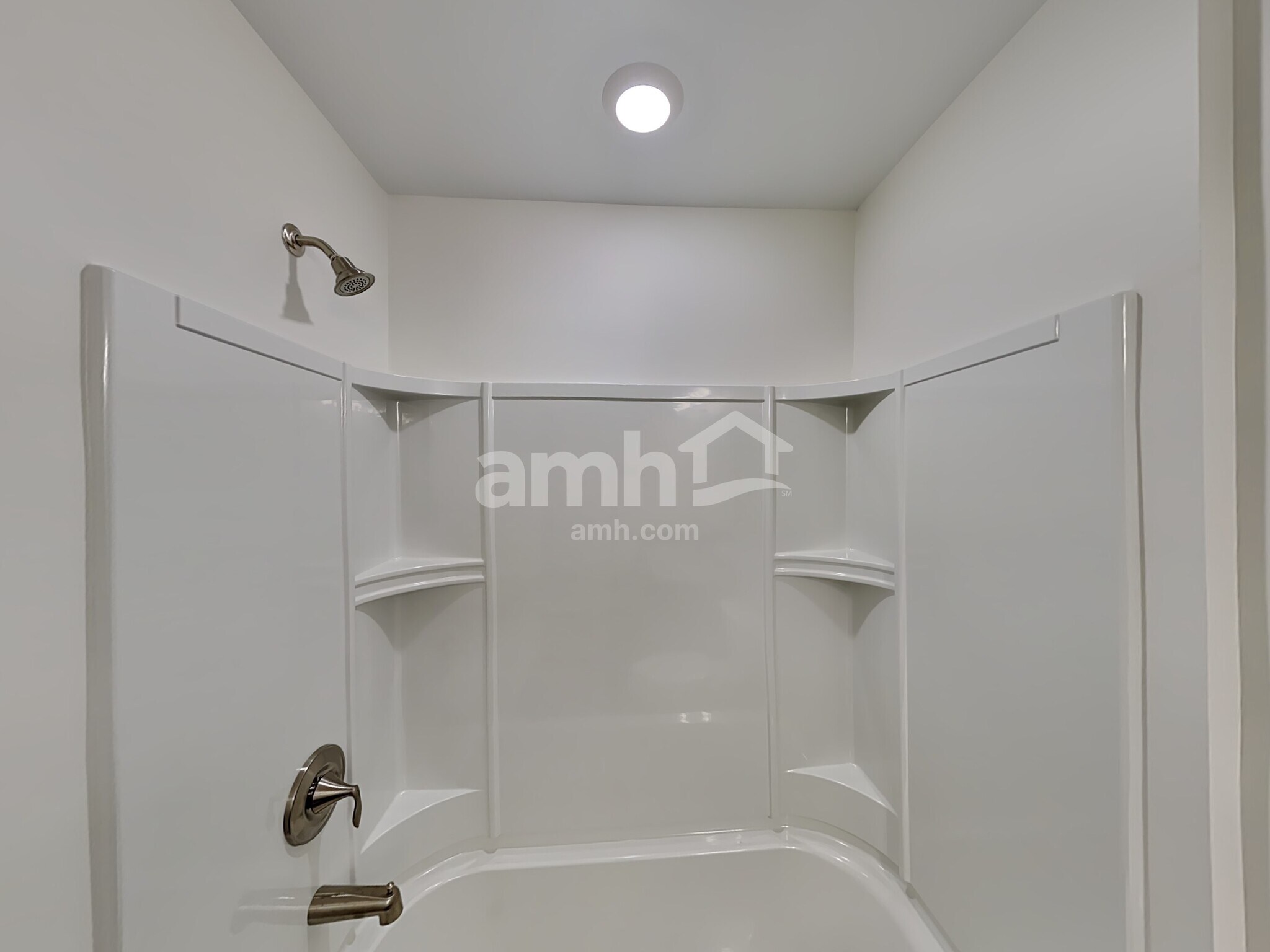 Building Photo - 5944 Hagar Vly Dr