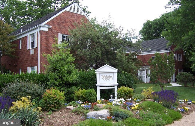 Building Photo - 1643 Preston Rd
