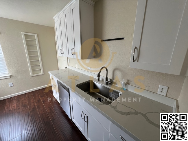 Building Photo - 1830 Magazine St