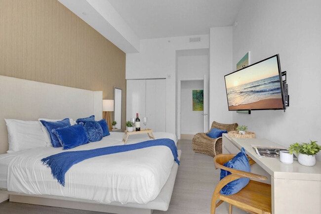 Building Photo - 4111 S Ocean Dr