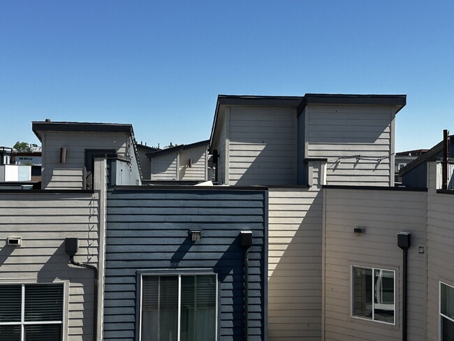 Building Photo - "Experience Modern Comfort: Spacious 2-Bed...