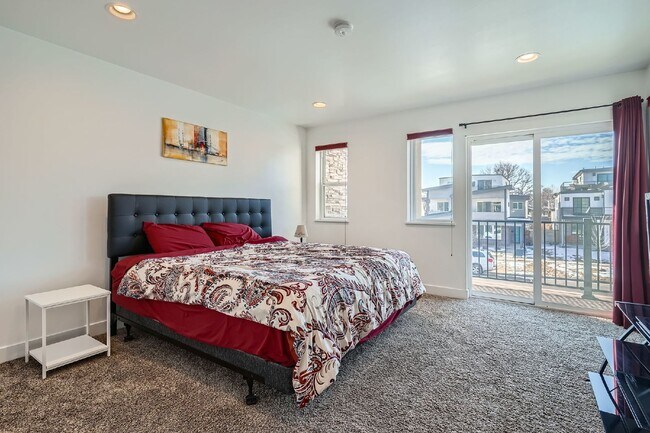 Building Photo - Available NOW! SIX MONTH LEASE - Spacious 3-Bedroom Townhouse with 3.5 Baths in Vibrant Sloans Lake!