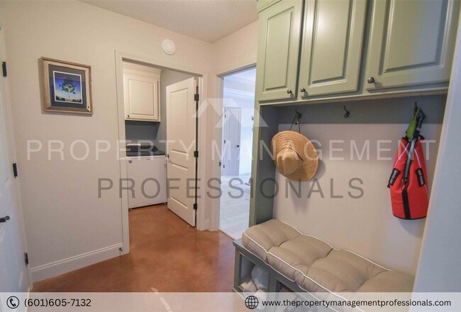 Building Photo - A wonderful home full of character!