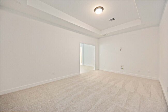 Building Photo - 2215 Falling Fig Ln