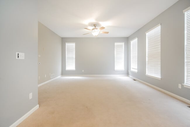Building Photo - 1215 Creekledge Ct