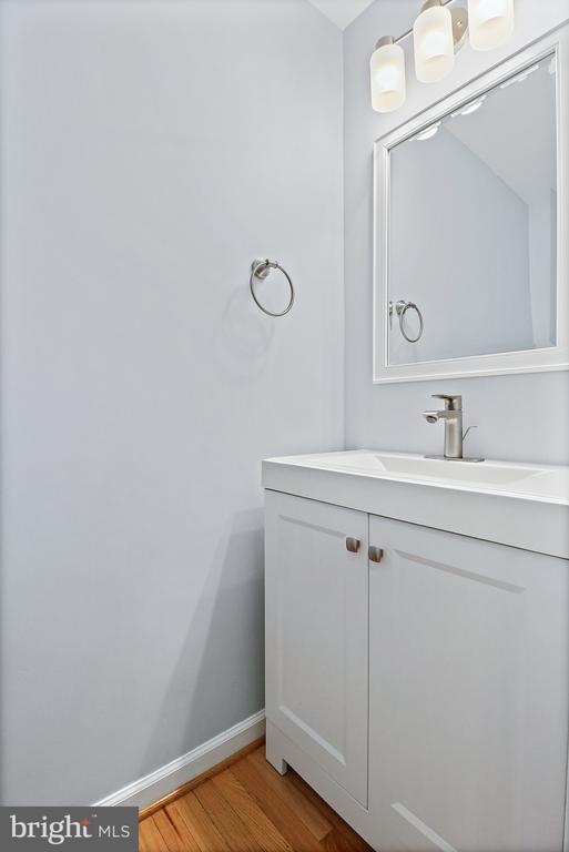 Building Photo - 9553 Cherry Oak Ct