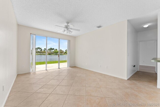 Building Photo - 15350 NW 6th Ct