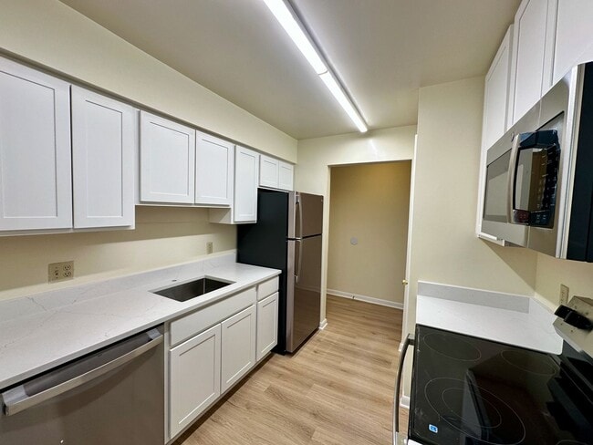 Building Photo - 103 Turtle Creek Rd