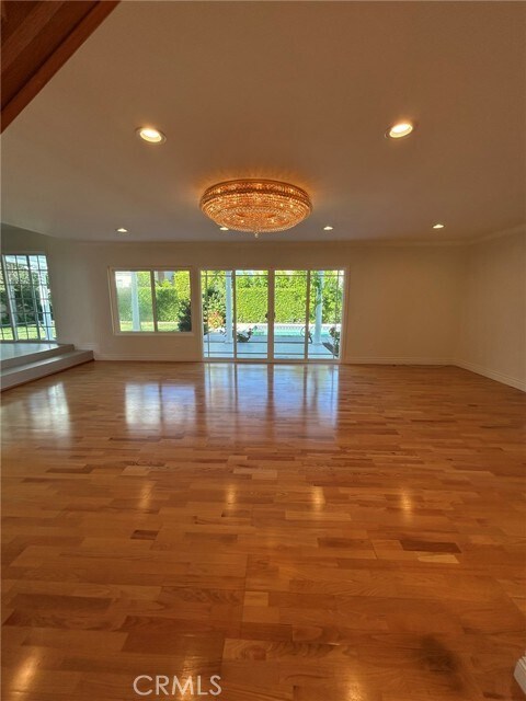 Building Photo - 1734 N Yurok St