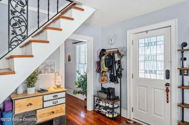 Building Photo - 1654 Highland Ave